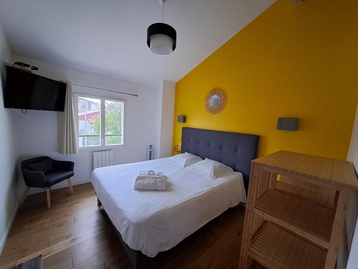 Hotel L'Auberge Canaulaise Lacanau Ngoại thất bức ảnh