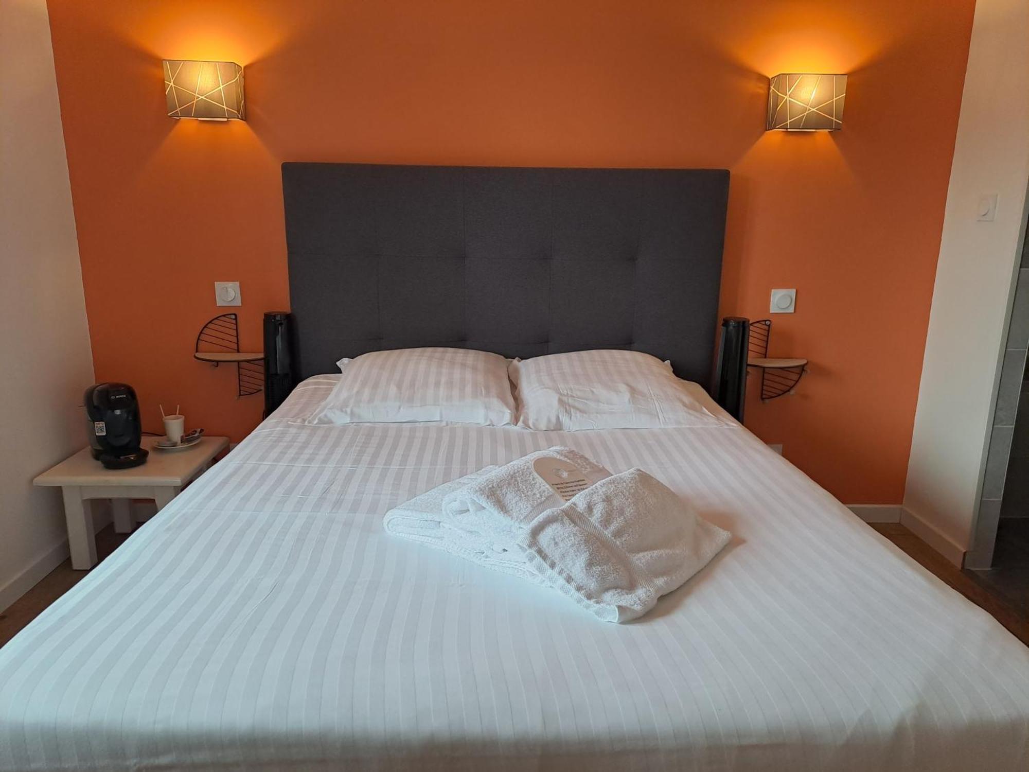 Hotel L'Auberge Canaulaise Lacanau Ngoại thất bức ảnh